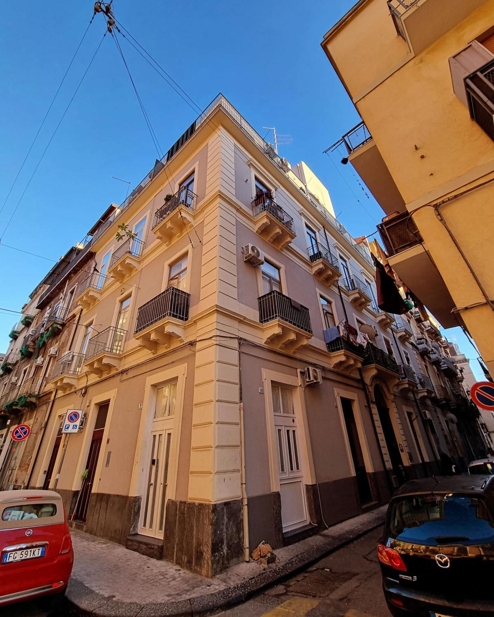 Elephant'S Rooms Catania Ngoại thất bức ảnh